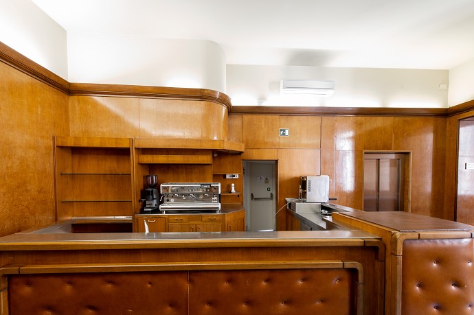 Main Bar